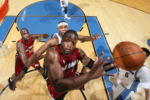 使他在小组 使他在小组