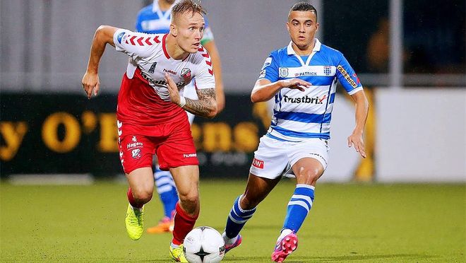 上表现和对 上表现和对